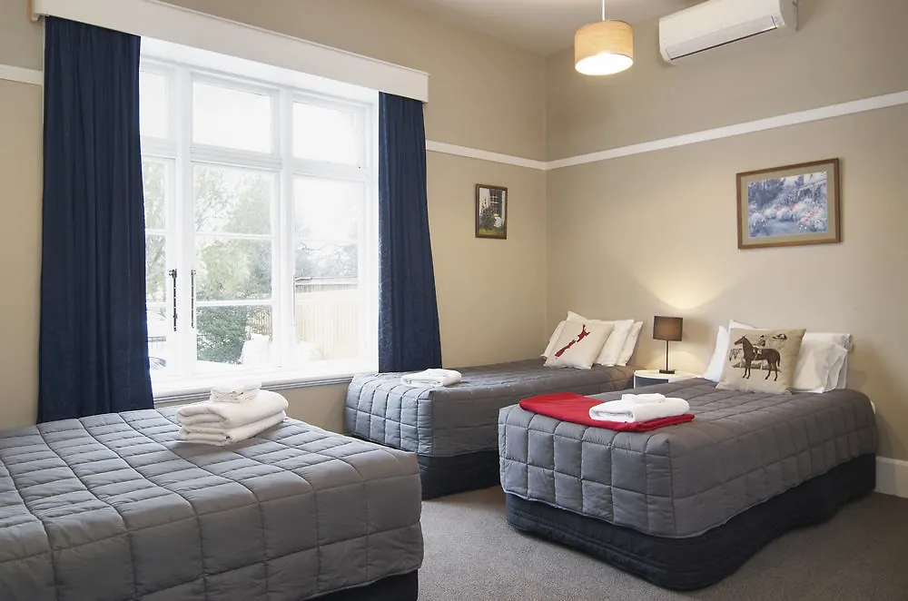 Clarence House - Christchurch Holiday Homes New Zealand