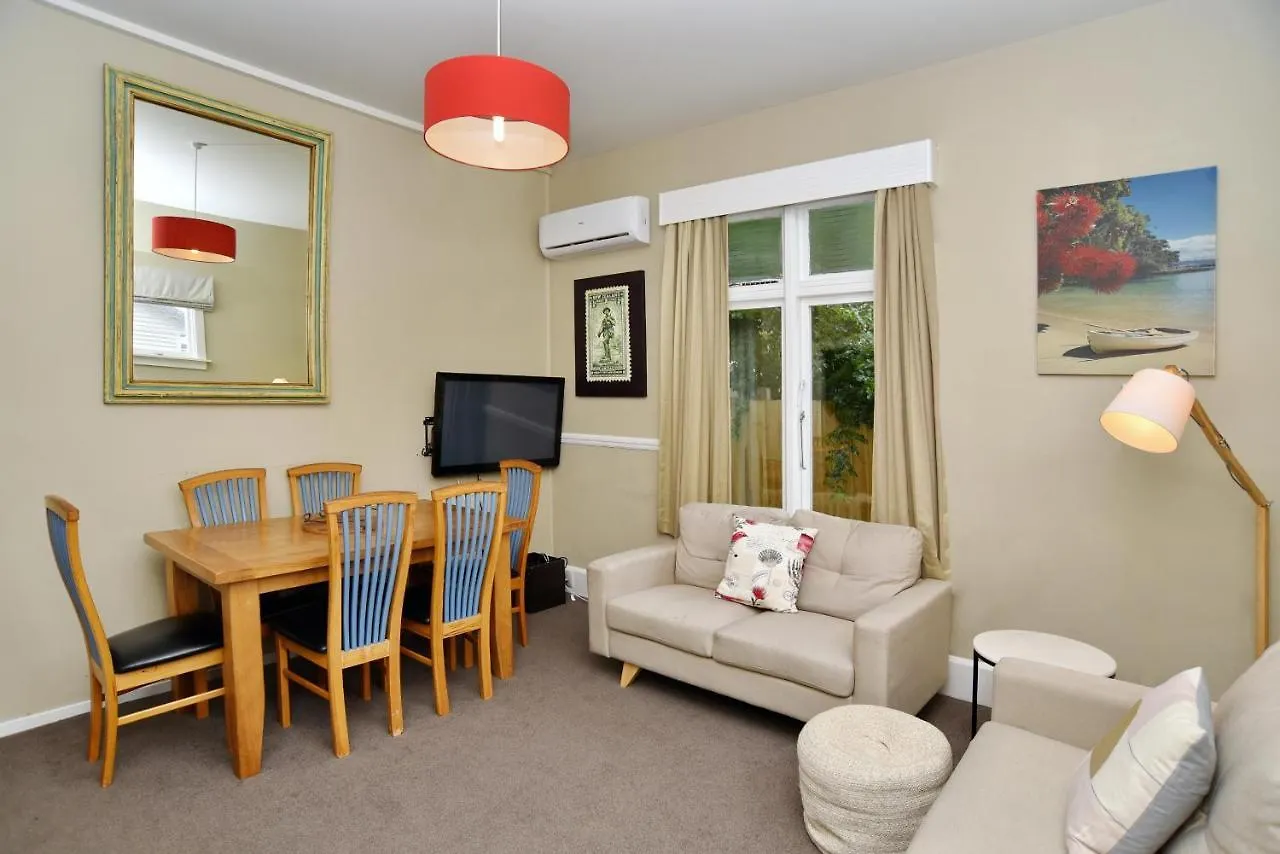 Clarence House - Christchurch Holiday Homes