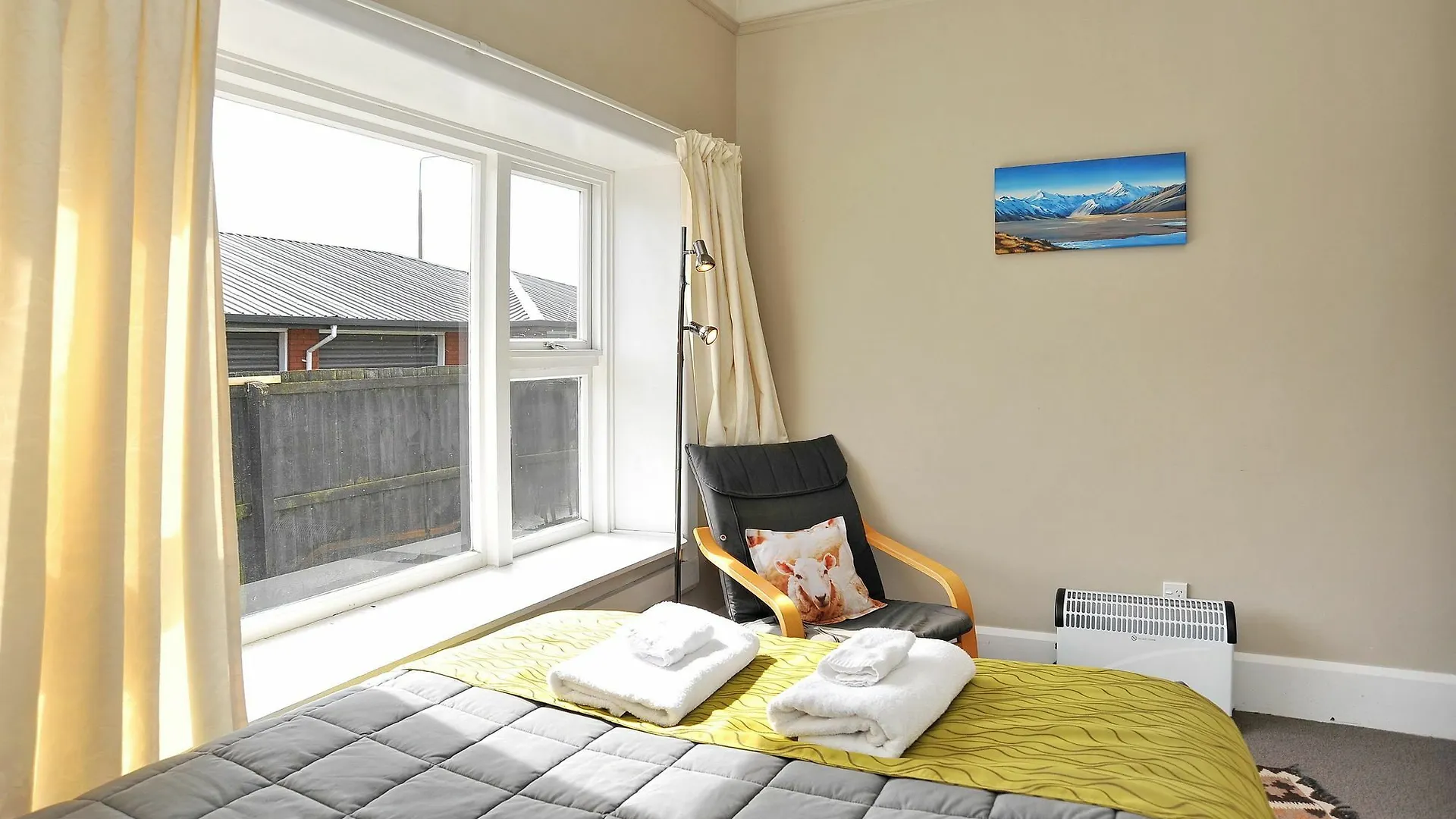 Clarence House - Christchurch Holiday Homes