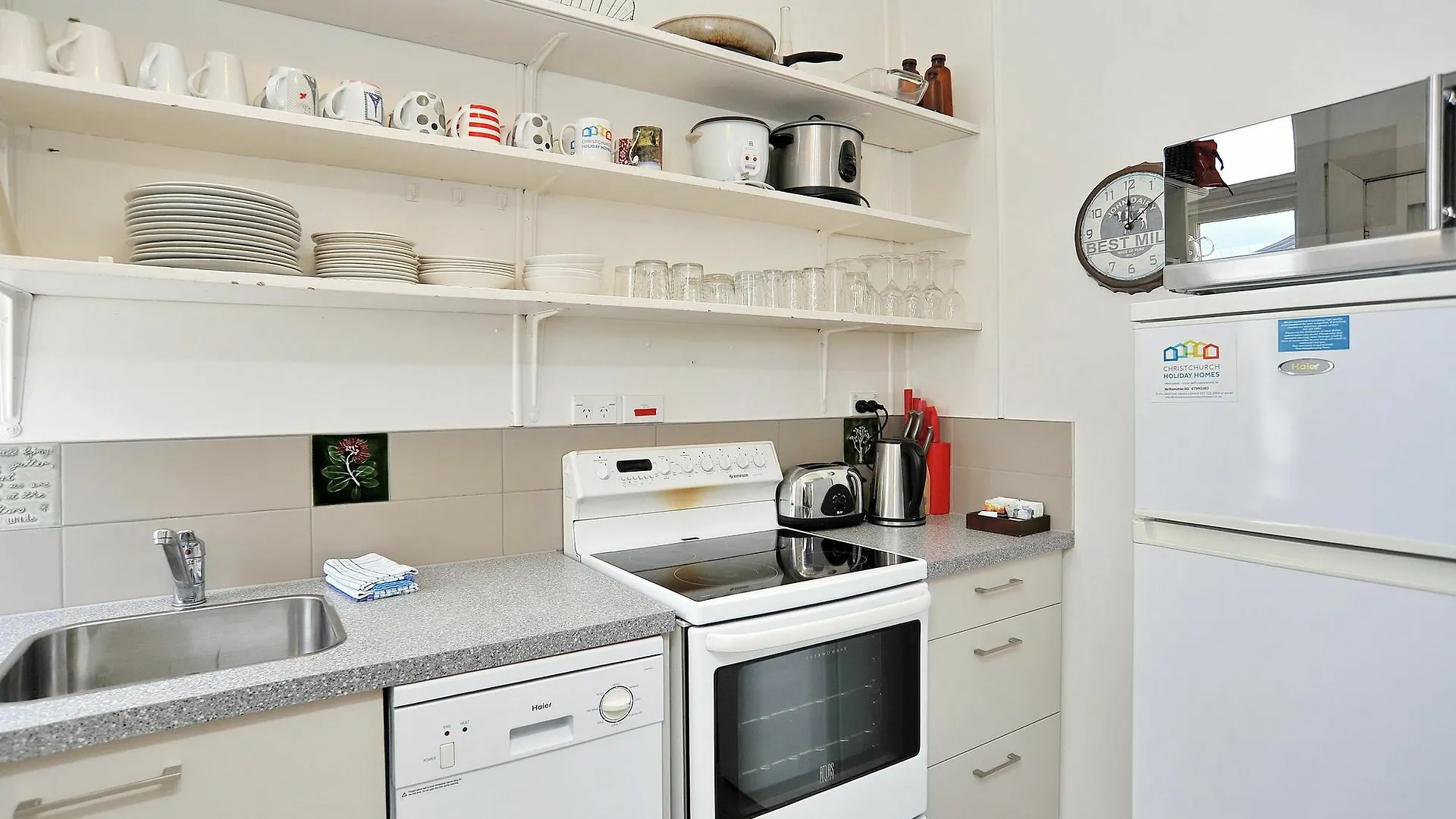 Clarence House - Christchurch Holiday Homes