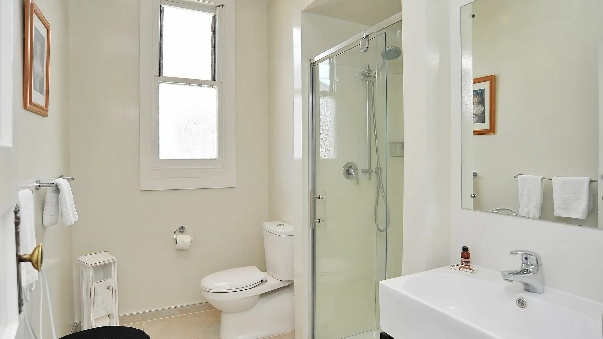 Clarence House - Christchurch Holiday Homes New Zealand